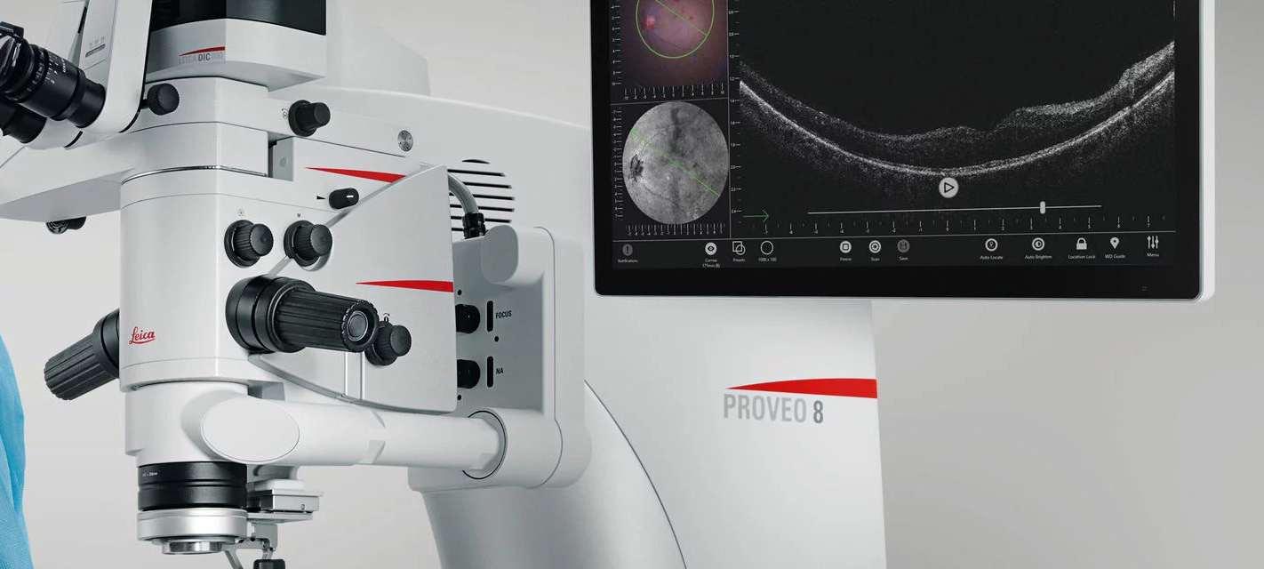 Ophthalmic surgical microscope with live optical coherence tomography (OCT) cross-sectional scan display, an application of Maxer Photonics broadband sources